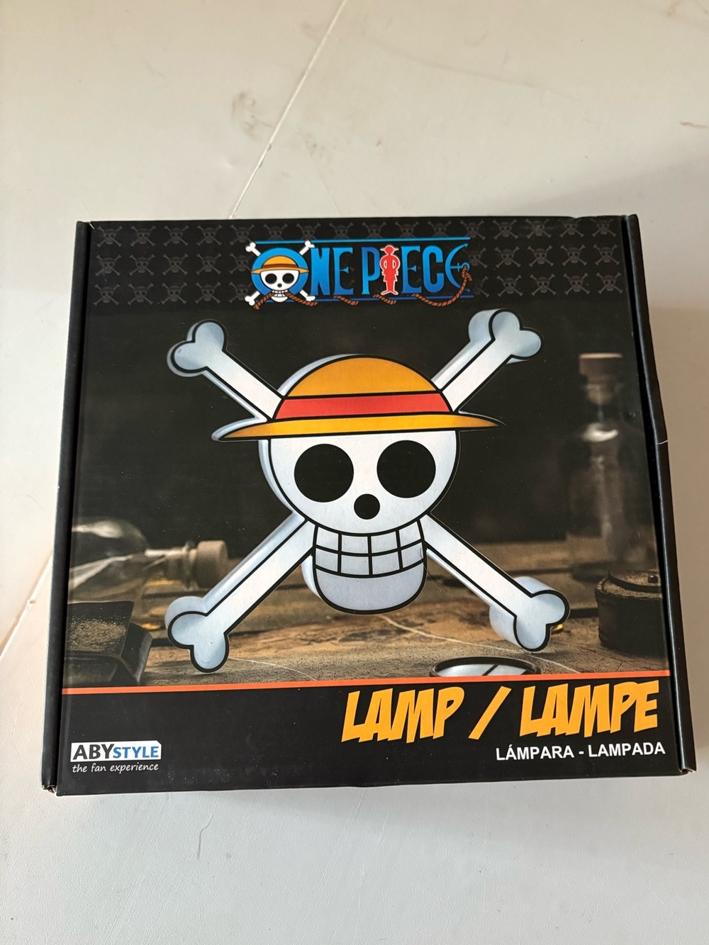 One Piece Skull Lamp - New in Box